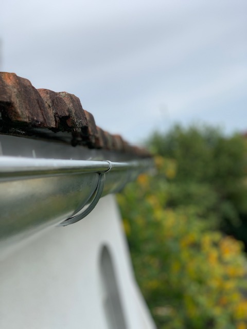 Travaux de zinguerie sur mesure par un couvreur zingueur à Bordeaux