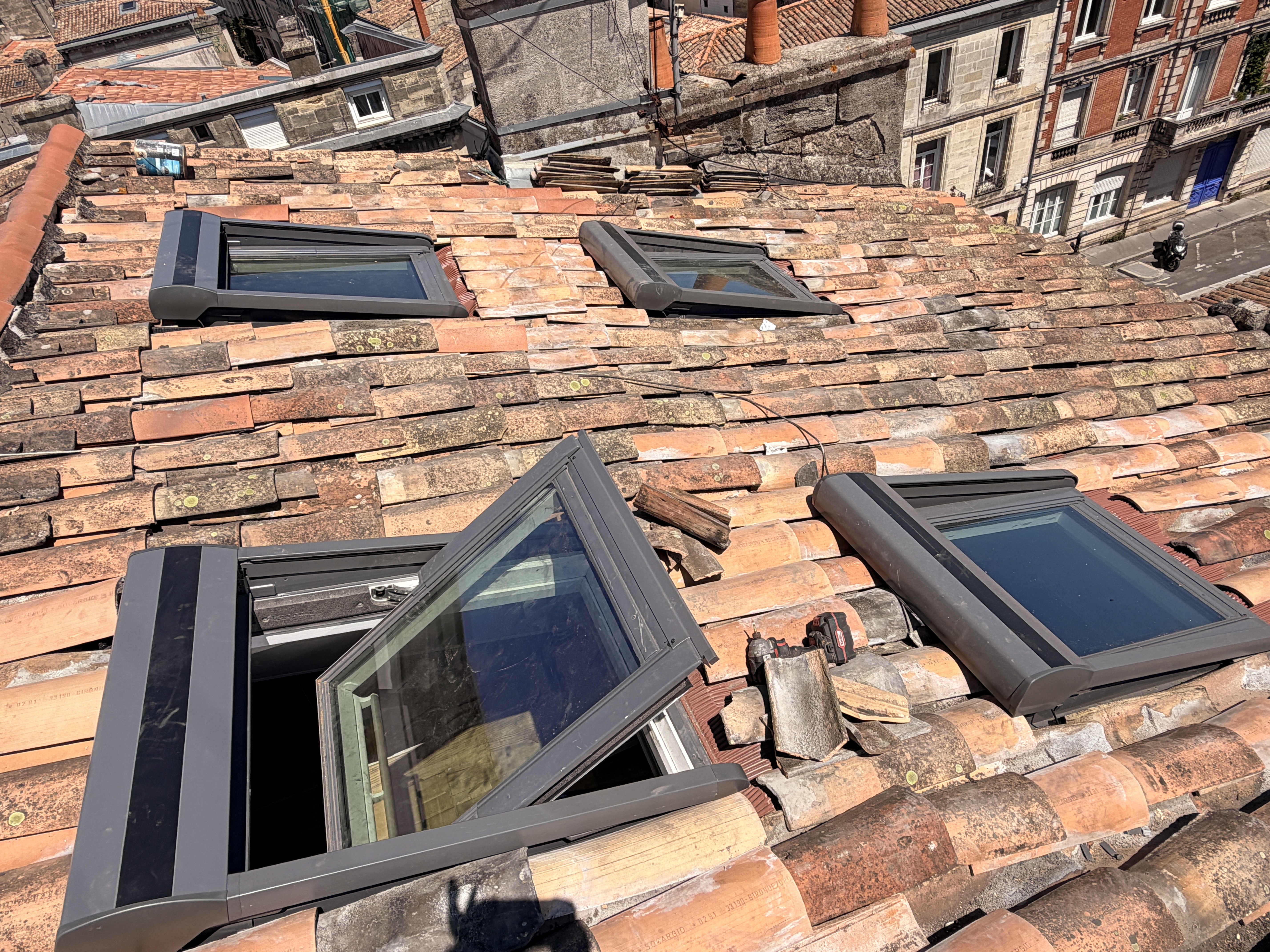 Rénovation toiture ancienne et protection du patrimoine à Bordeaux