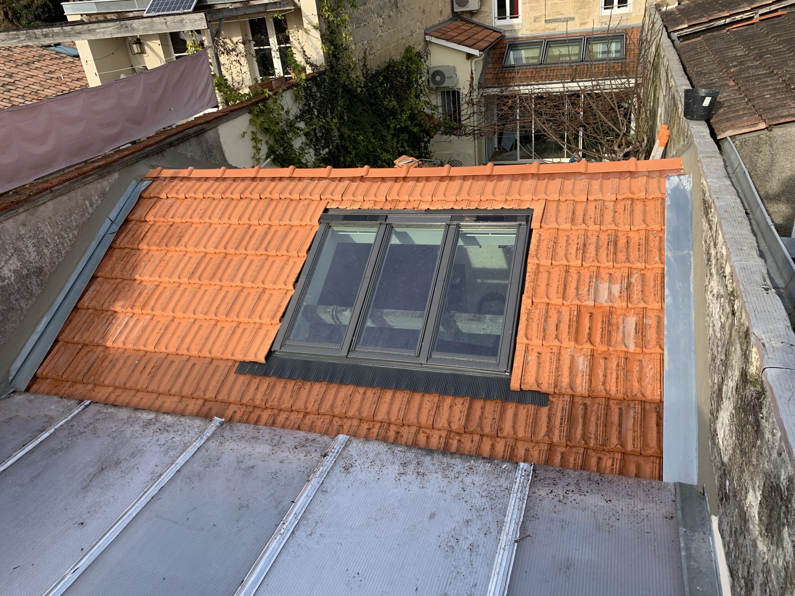 Verrière Velux et pose de toiture à bordeaux